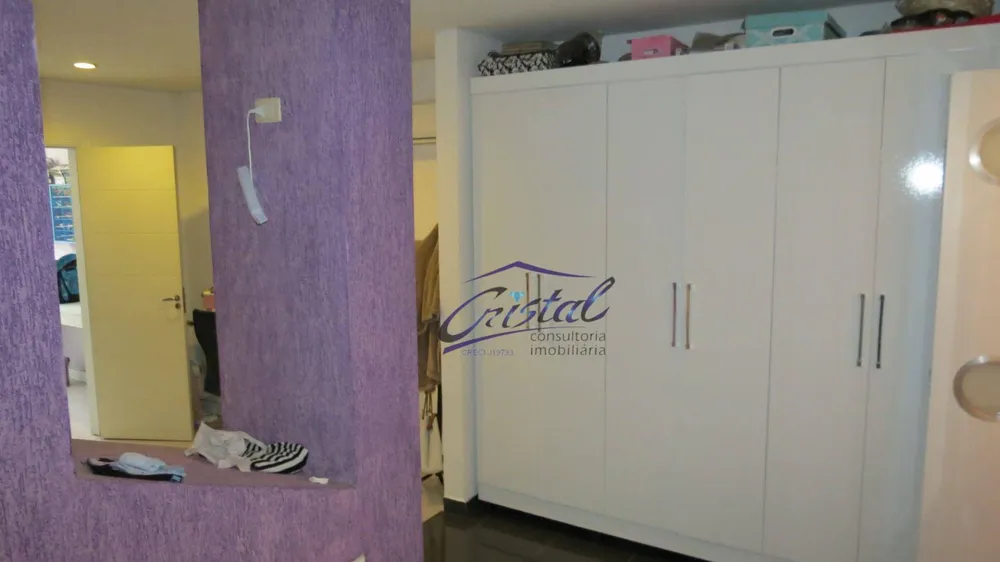 Casa, 3 quartos, 215 m² - Foto 4