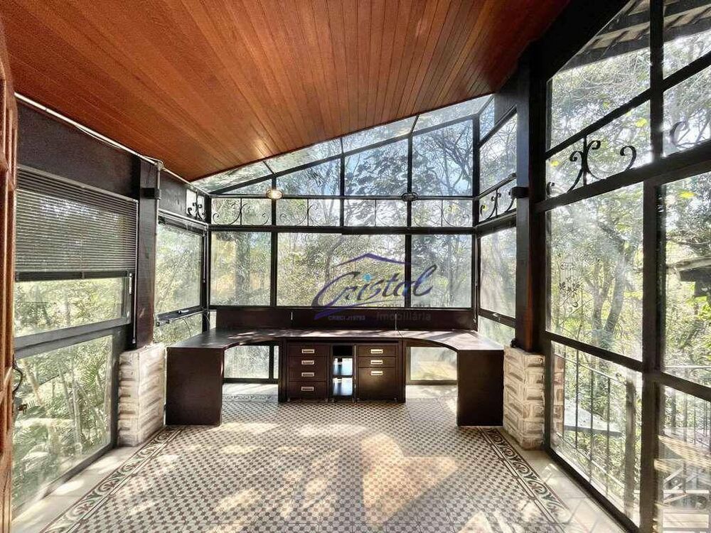 Casa de Condomínio à venda e aluguel com 4 quartos, 435m² - Foto 2