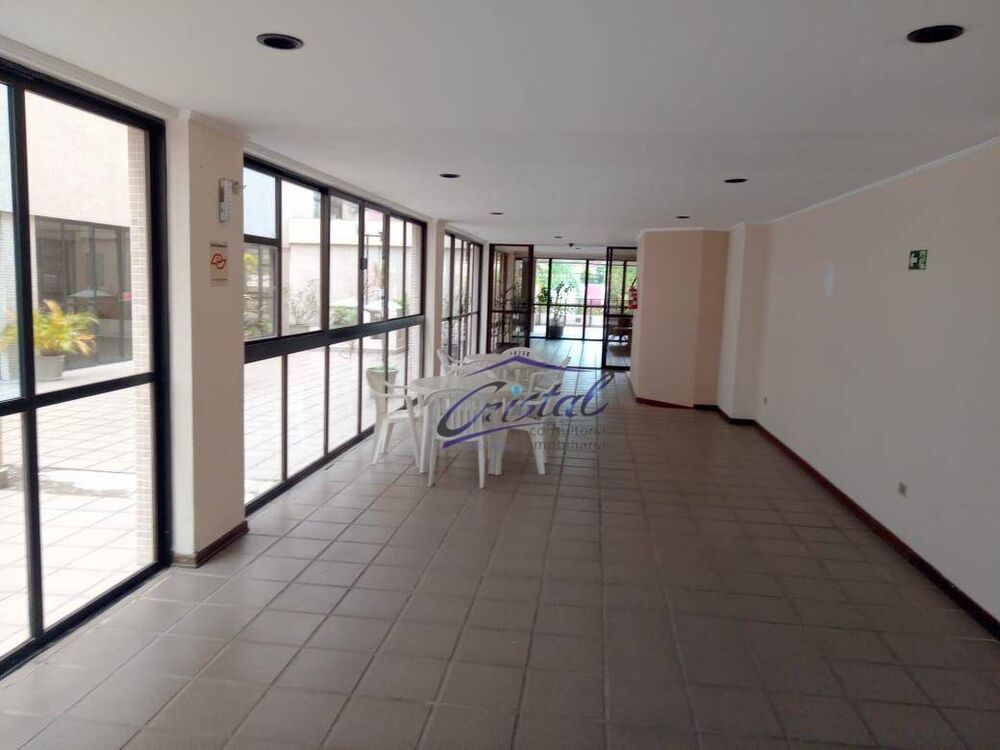 Apartamento, 3 quartos, 260 m² - Foto 11