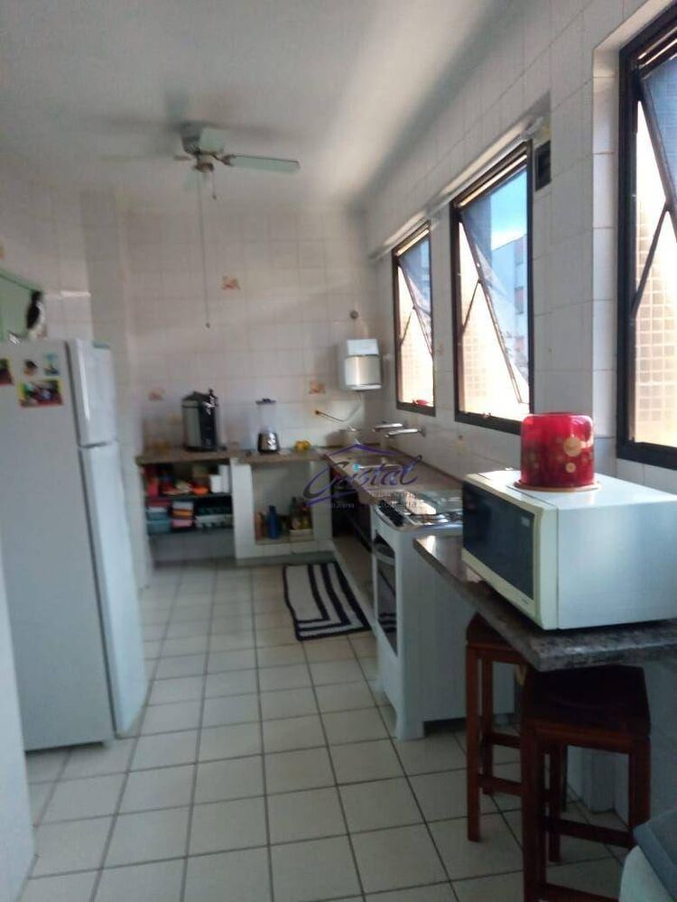 Apartamento, 3 quartos, 260 m² - Foto 4