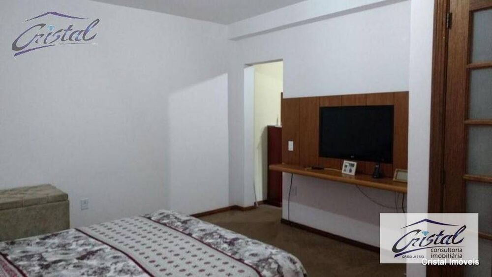 Casa, 3 quartos, 250 m² - Foto 8