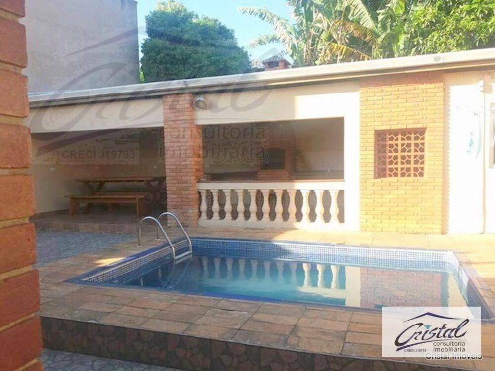Casa, 4 quartos, 317 m² - Foto 1