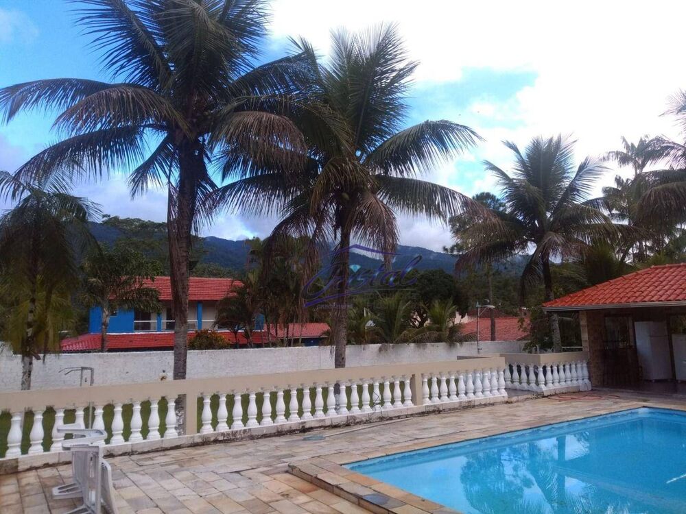 Chácara, 5 quartos, 2400 m² - Foto 1