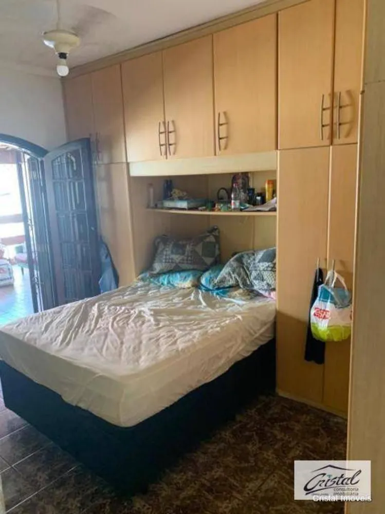 Casa, 3 quartos, 220 m² - Foto 2