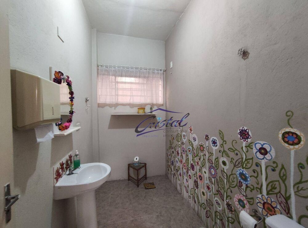 Casa, 3 quartos, 288 m² - Foto 1