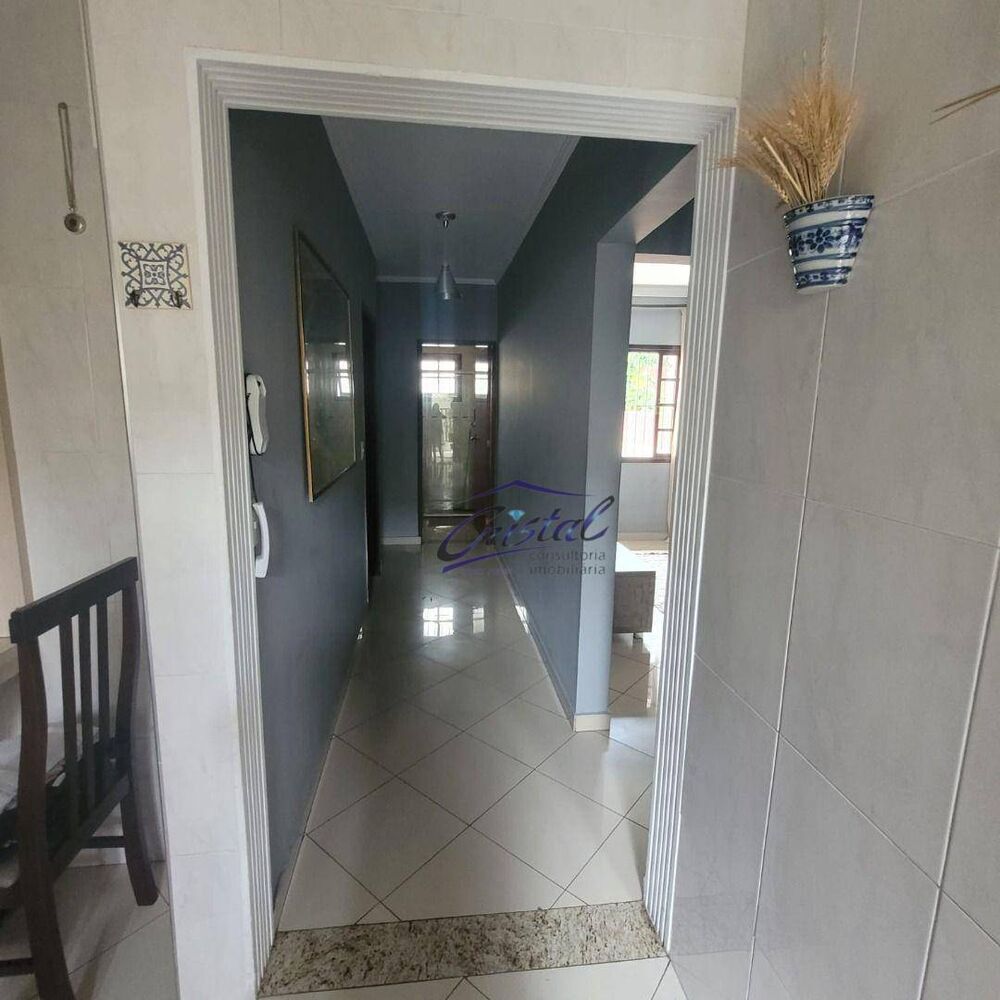 Casa à venda com 3 quartos, 170m² - Foto 6
