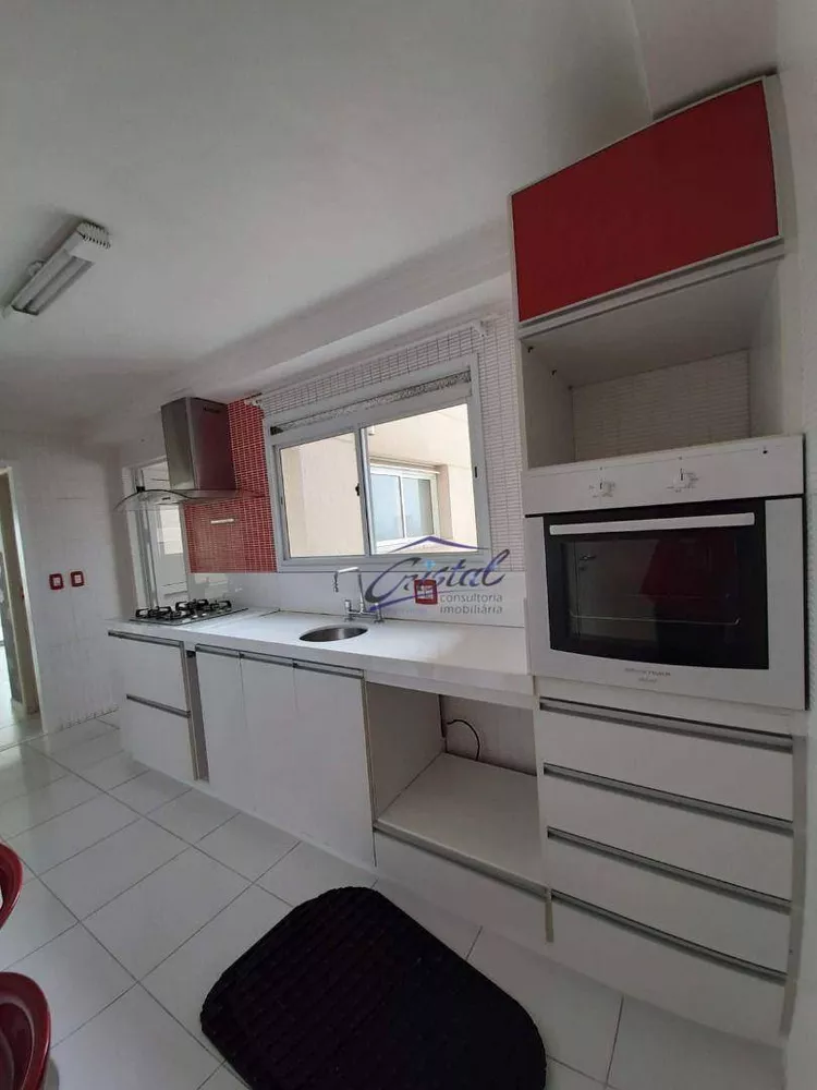 Apartamento à venda com 3 quartos, 134m² - Foto 3