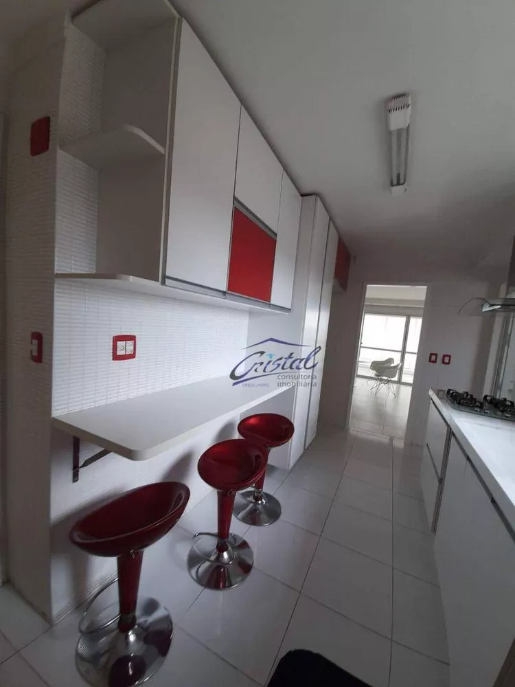 Apartamento à venda com 3 quartos, 134m² - Foto 4