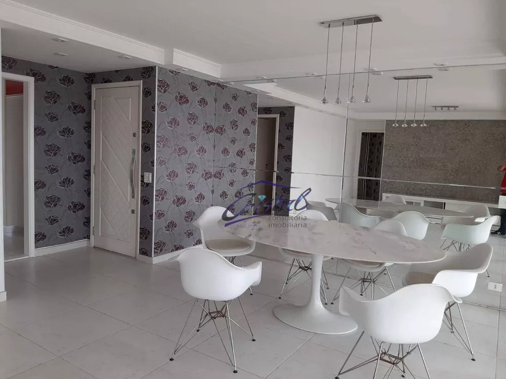 Apartamento à venda com 3 quartos, 134m² - Foto 1