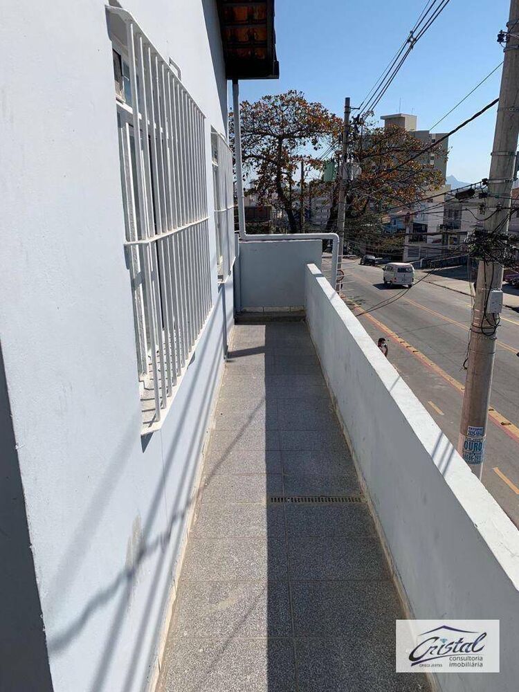 Casa, 10 quartos, 233 m² - Foto 1