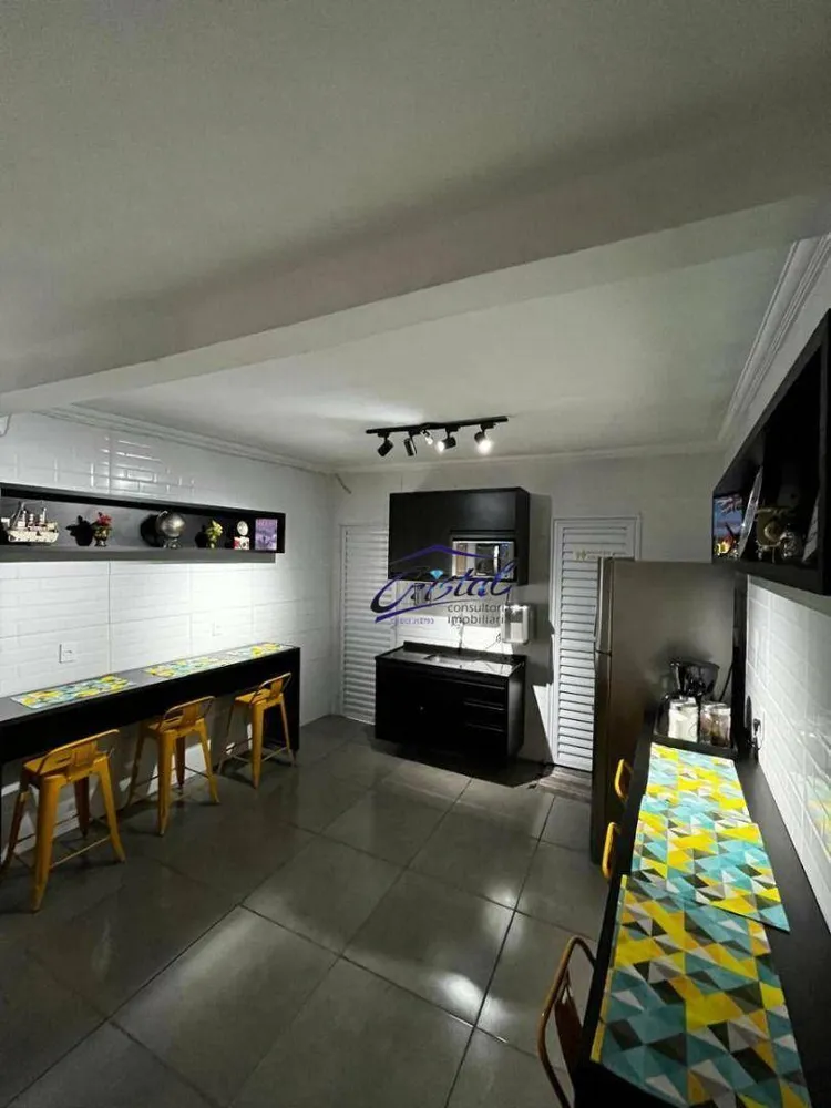 Casa, 6 quartos, 150 m² - Foto 8