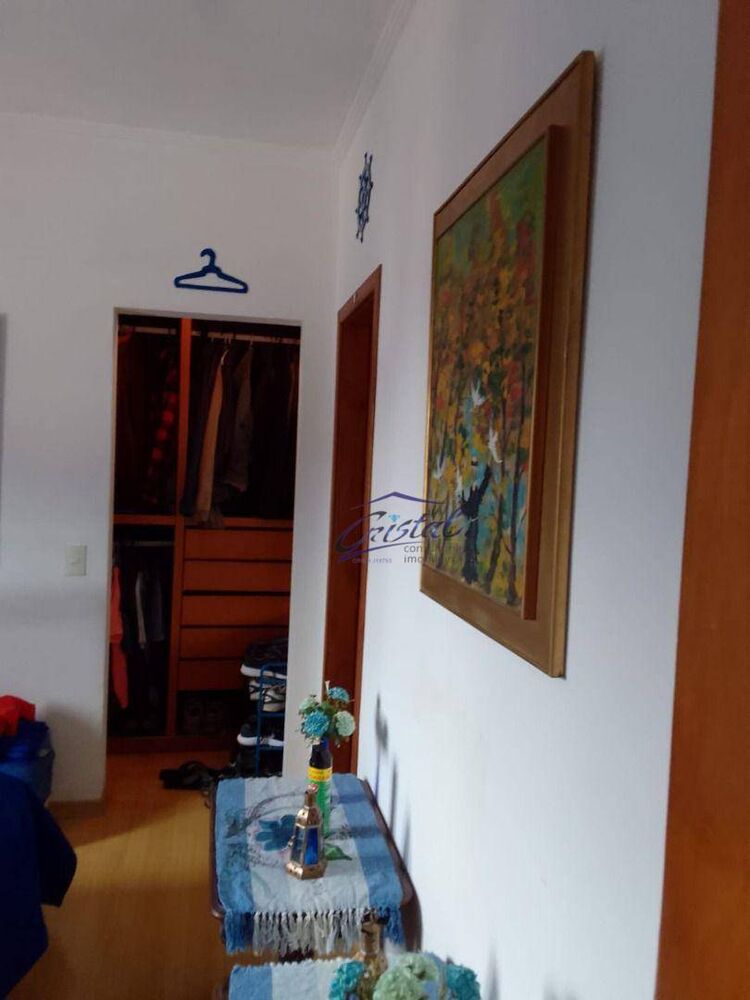 Casa à venda com 5 quartos, 190m² - Foto 5