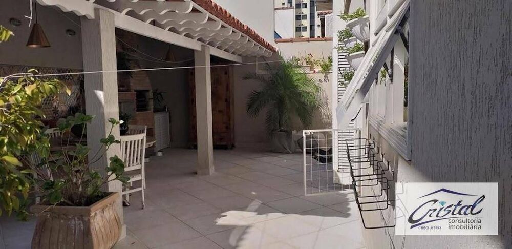 Casa para alugar com 3 quartos, 250m² - Foto 3
