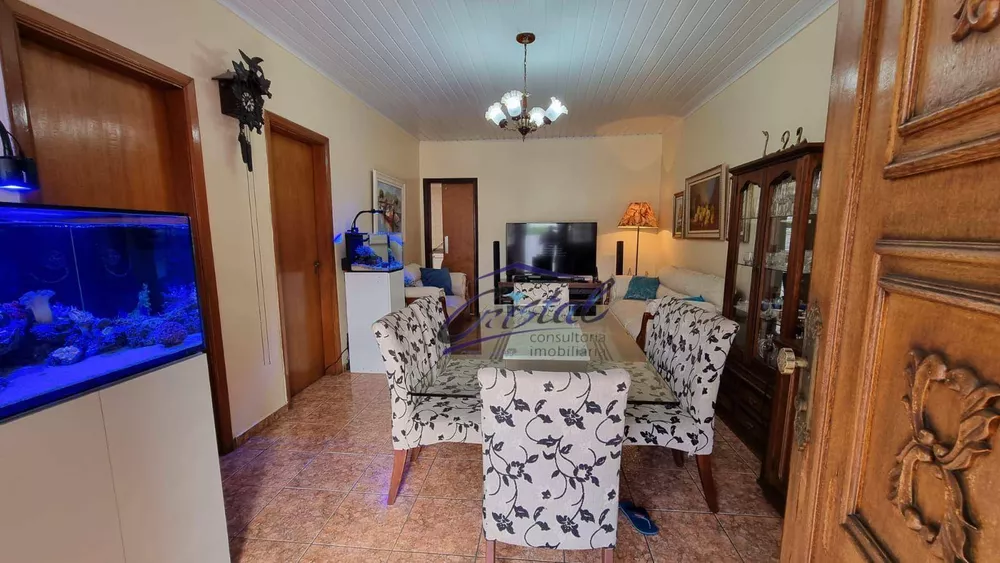 Casa, 3 quartos, 141 m² - Foto 1