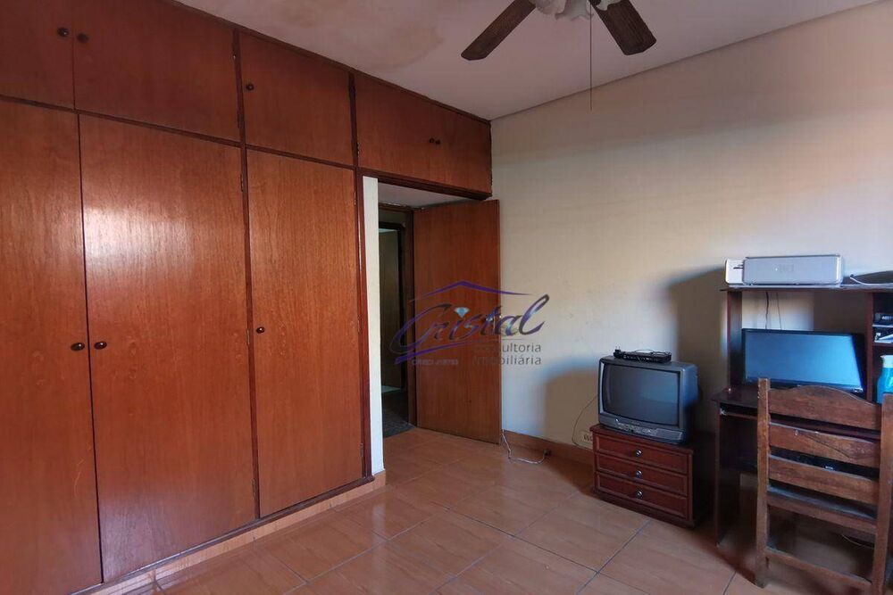 Casa, 2 quartos, 240 m² - Foto 1