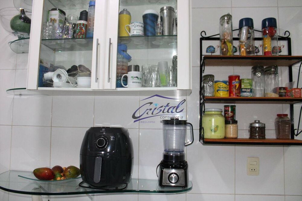 Apartamento à venda com 3 quartos, 93m² - Foto 4