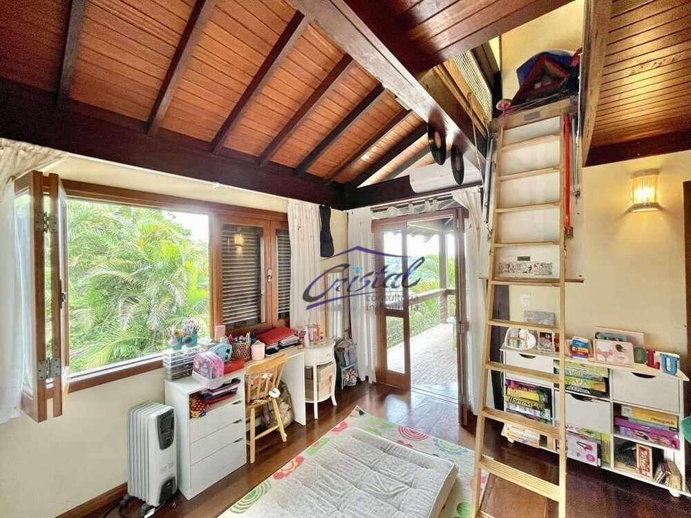 Casa de Condomínio à venda com 3 quartos, 282m² - Foto 4