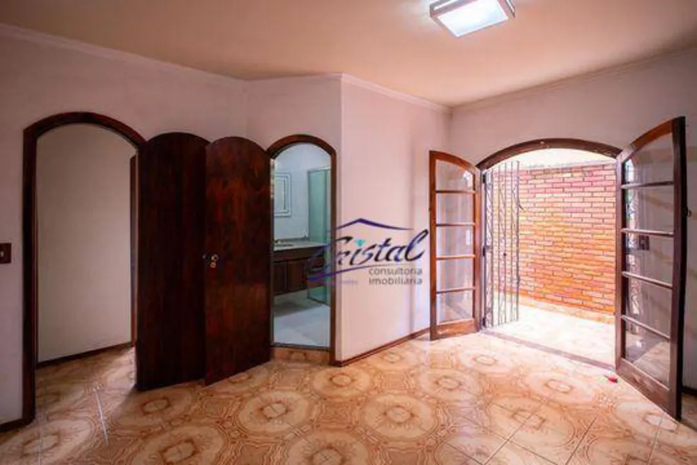 Casa, 4 quartos, 293 m² - Foto 3