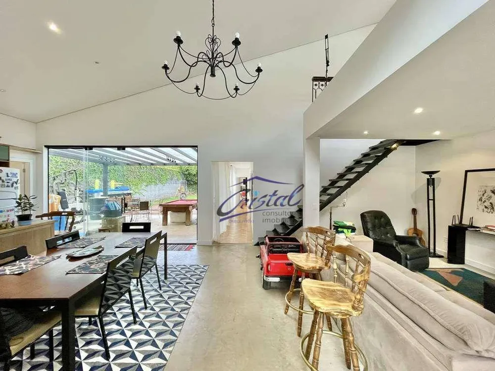 Casa, 3 quartos, 277 m² - Foto 4