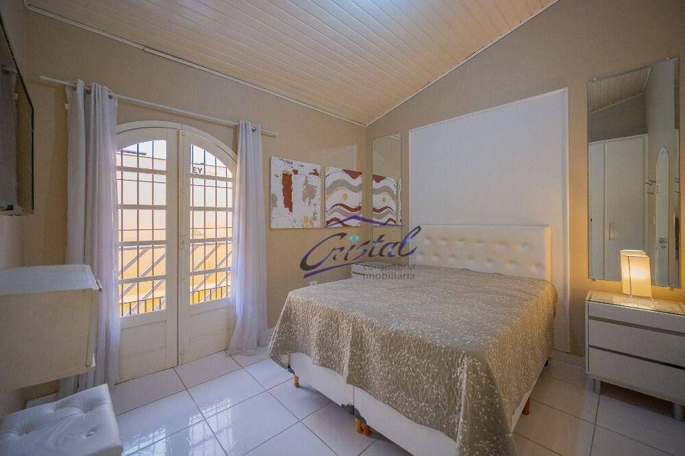 Casa, 5 quartos, 393 m² - Foto 3