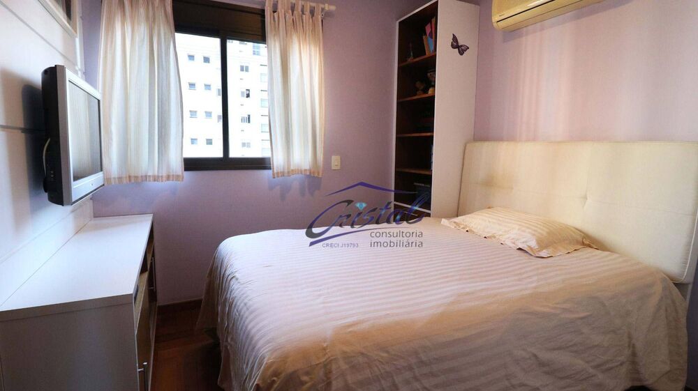 Apartamento à venda com 4 quartos, 226m² - Foto 13