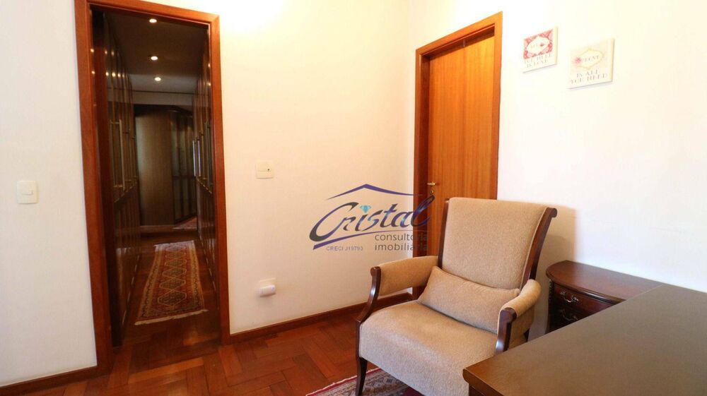 Apartamento à venda com 4 quartos, 226m² - Foto 7