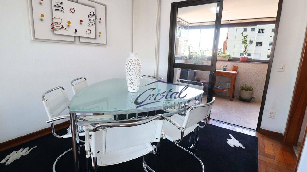 Apartamento à venda com 4 quartos, 226m² - Foto 9
