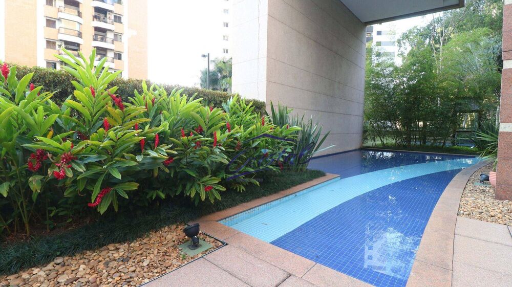 Apartamento à venda com 4 quartos, 226m² - Foto 19