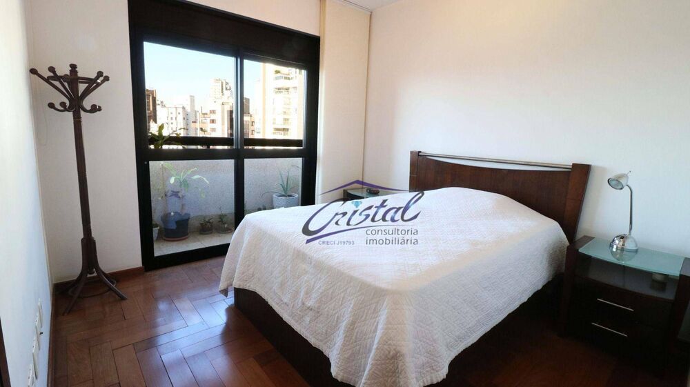Apartamento à venda com 4 quartos, 226m² - Foto 15