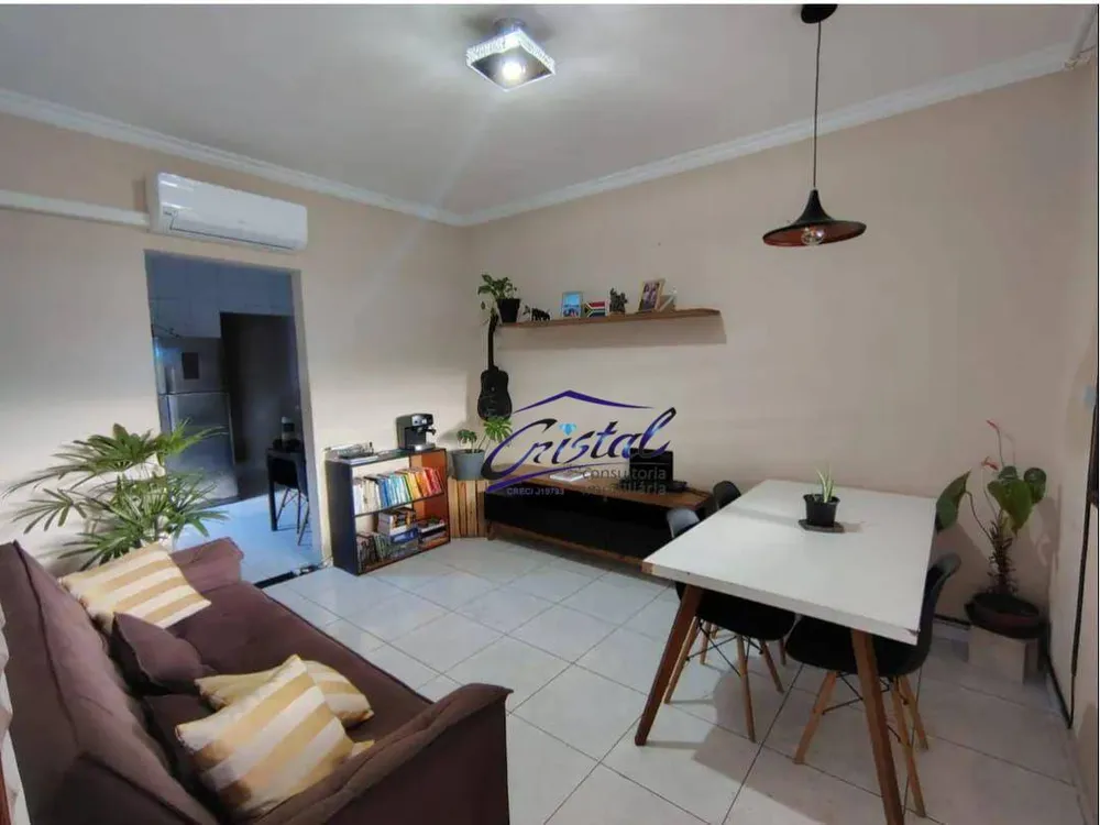 Casa, 2 quartos, 72 m² - Foto 1