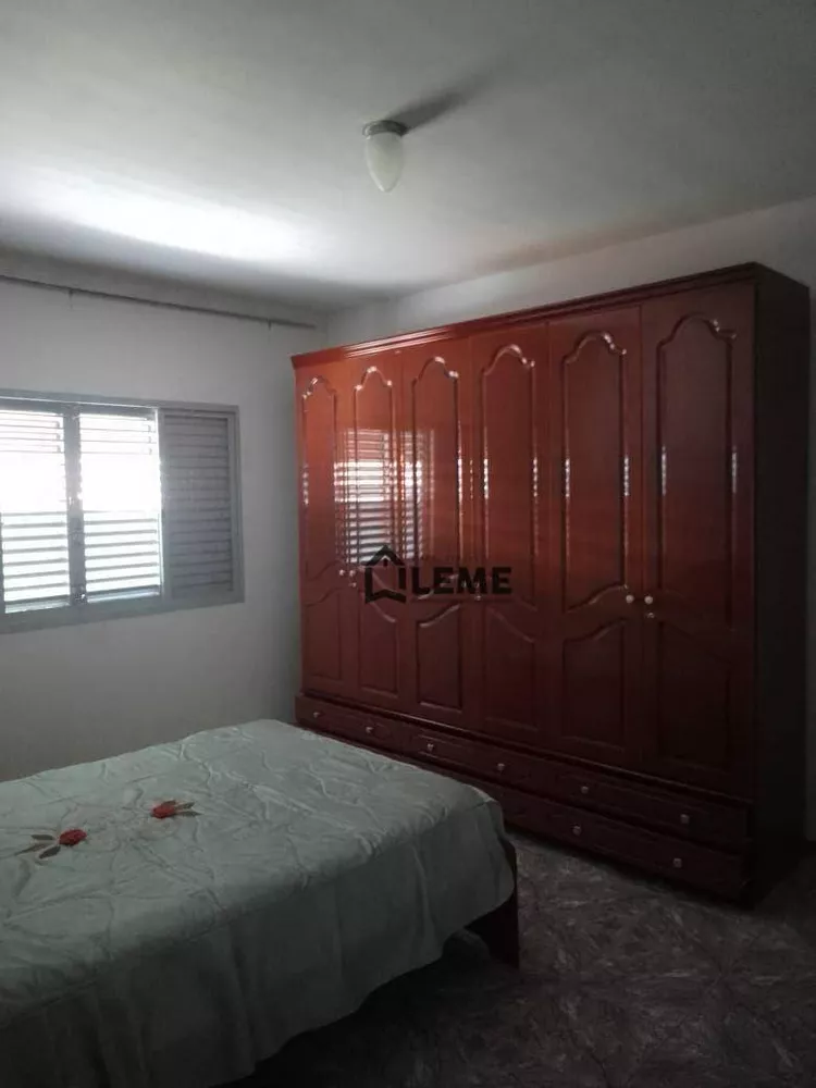 Casa, 3 quartos, 174 m² - Foto 4