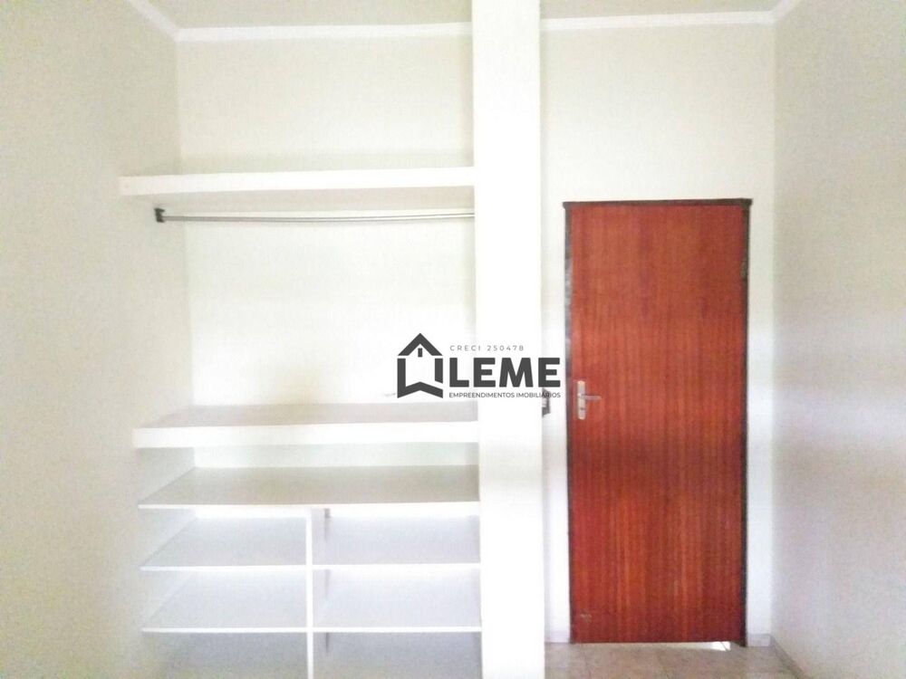 Casa, 3 quartos, 161 m² - Foto 3