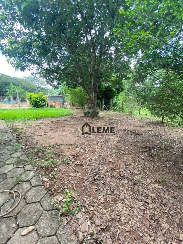 Chácara à venda com 3 quartos, 270m² - Foto 3