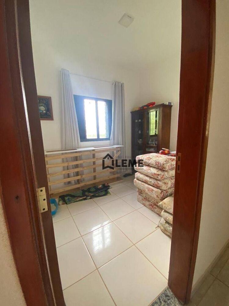 Chácara à venda com 3 quartos, 270m² - Foto 9