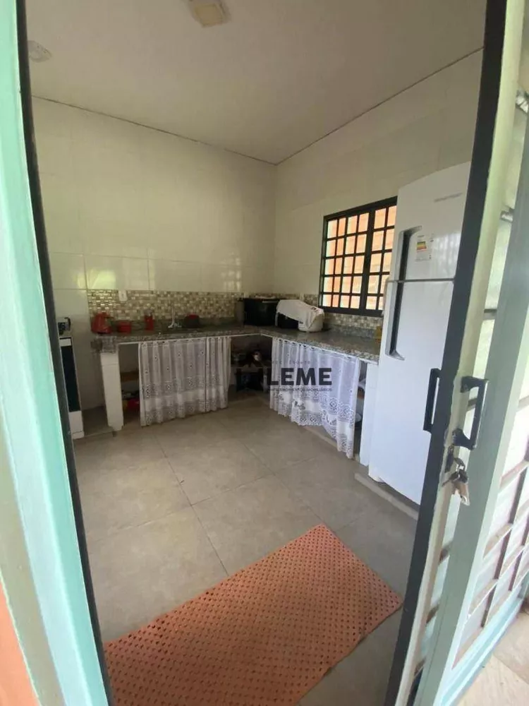 Chácara, 3 quartos, 1800 m² - Foto 2