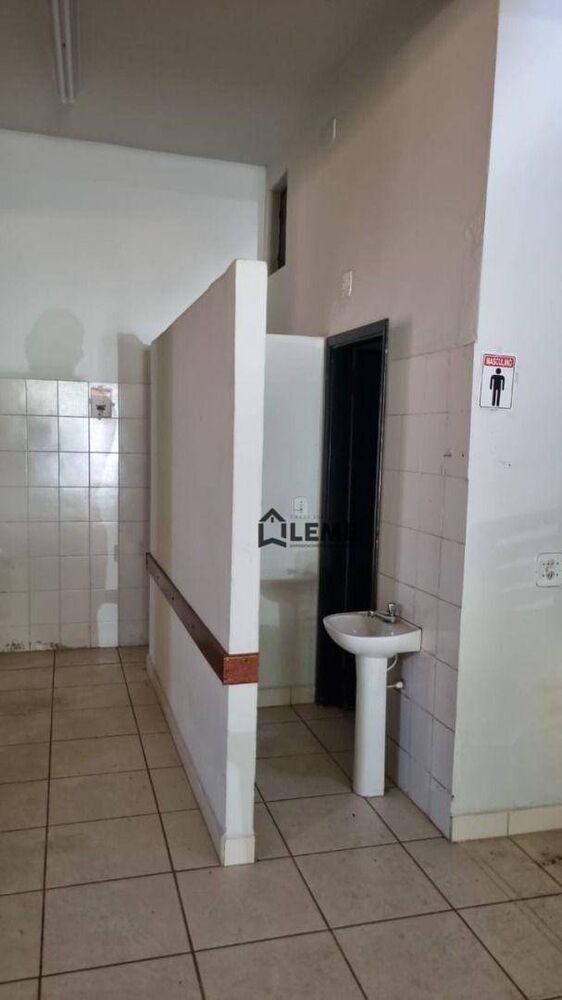 Loja-Salão para alugar, 225m² - Foto 2