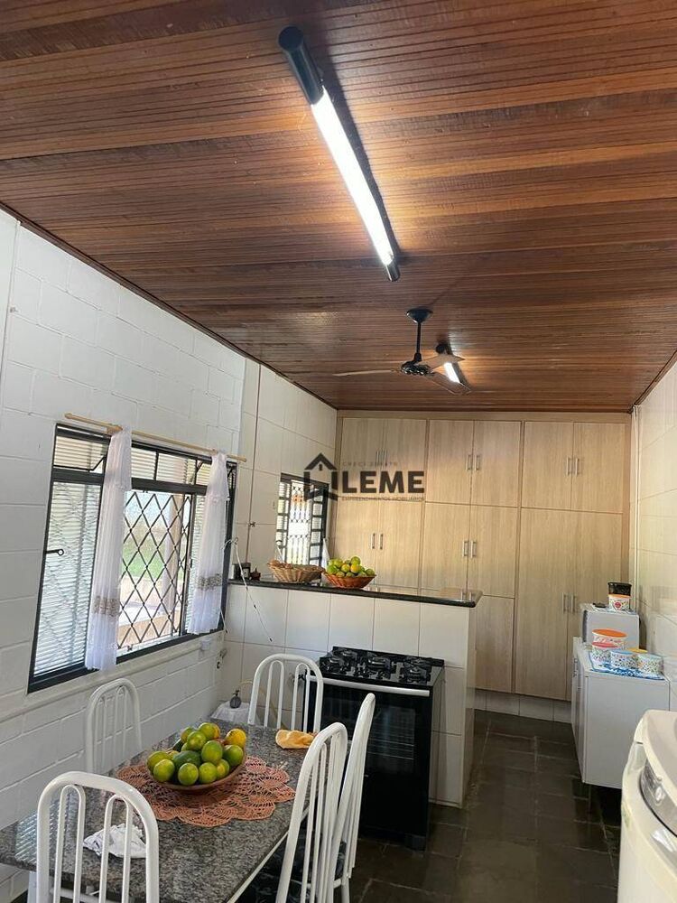 Chácara, 3 quartos, 2464 m² - Foto 18