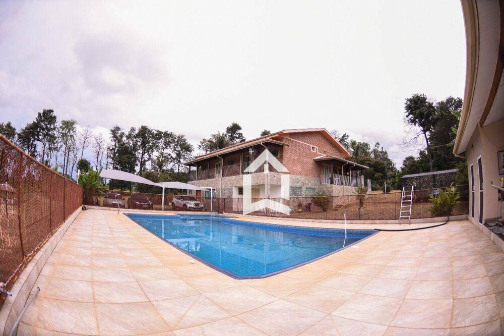 Sítio à venda com 5 quartos, 60258M2 - Foto 1