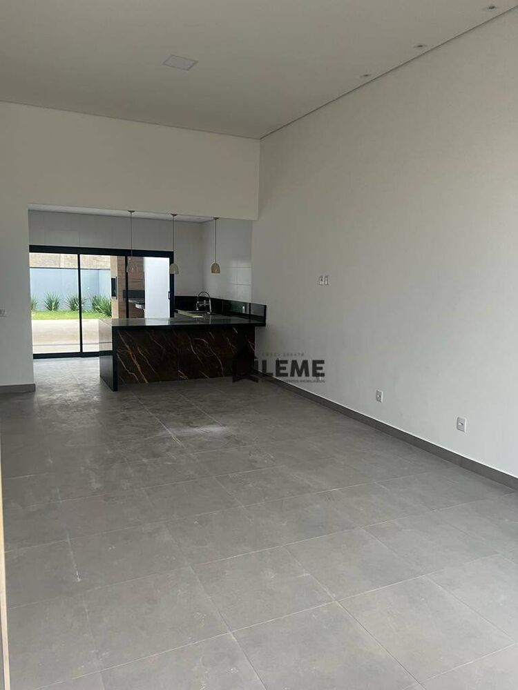 Casa de Condomínio à venda com 3 quartos, 158m² - Foto 3
