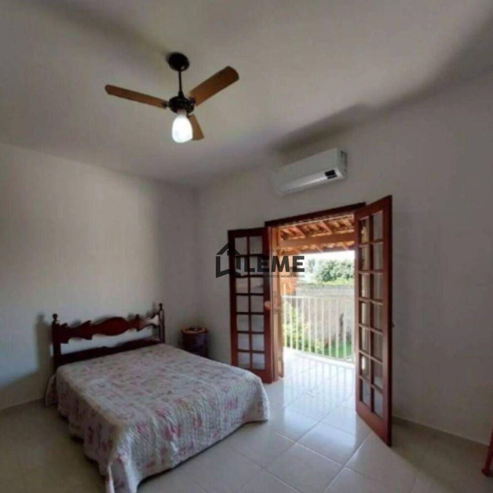 Chácara, 3 quartos, 1197 m² - Foto 3