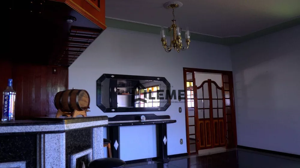 Casa, 4 quartos - Foto 1