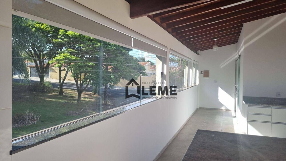 Casa à venda com 3 quartos, 350m² - Foto 15