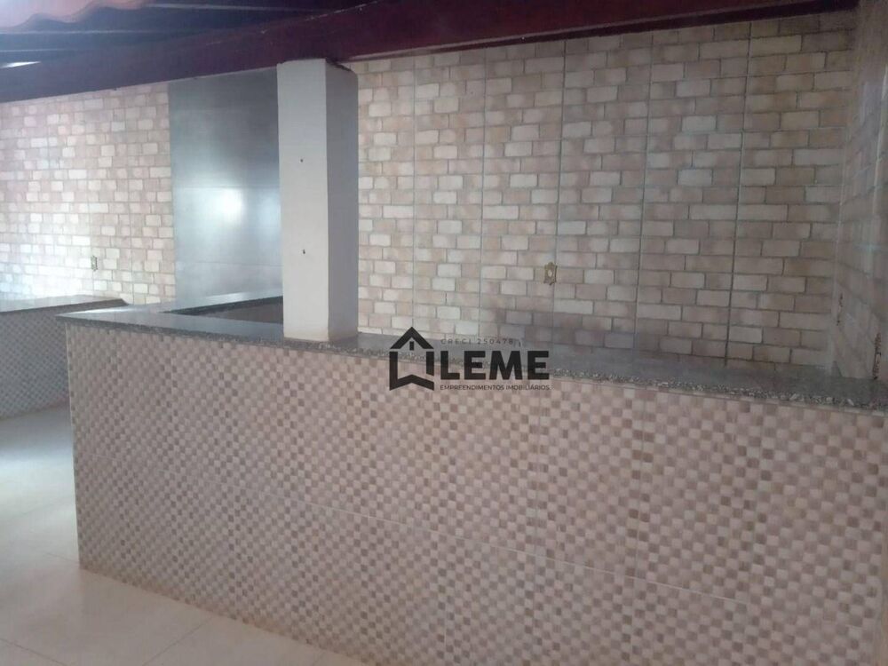 Casa à venda com 2 quartos, 150m² - Foto 17