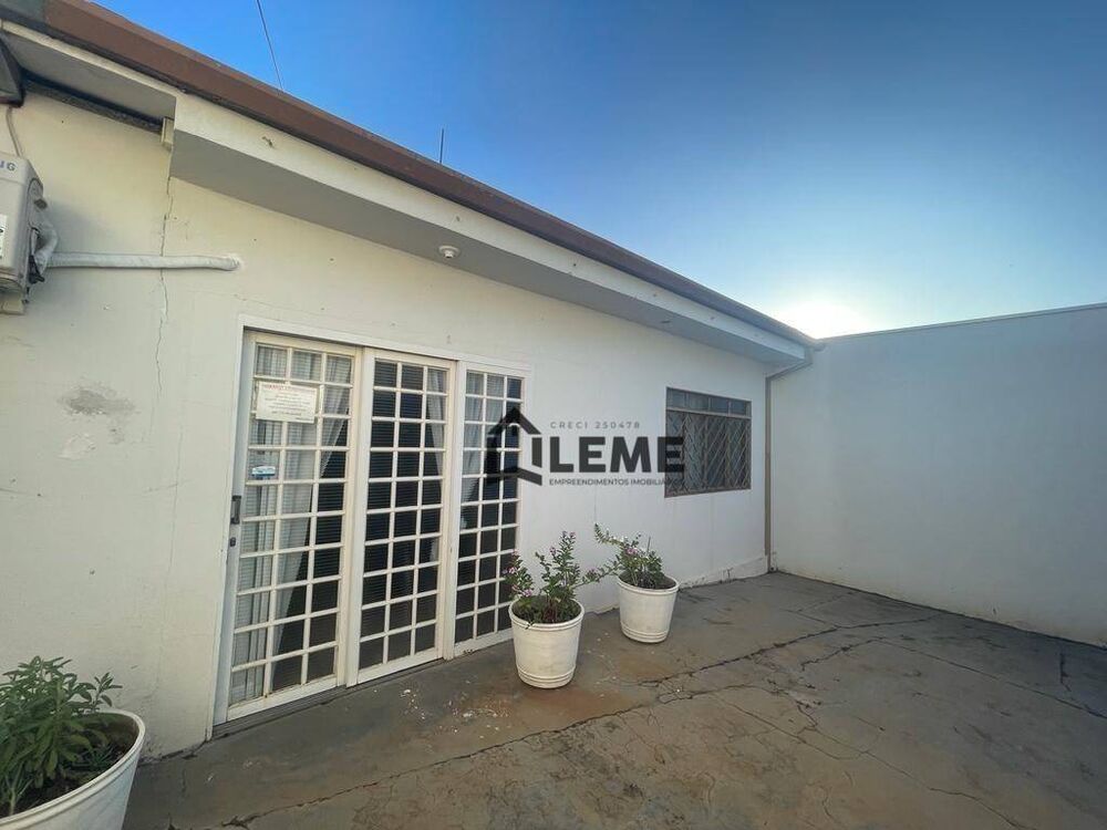 Casa, 3 quartos, 130 m² - Foto 1