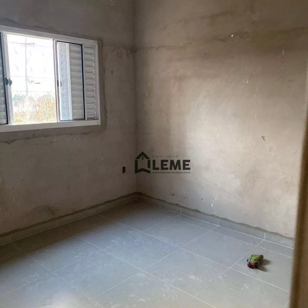 Casa, 2 quartos, 58 m² - Foto 1