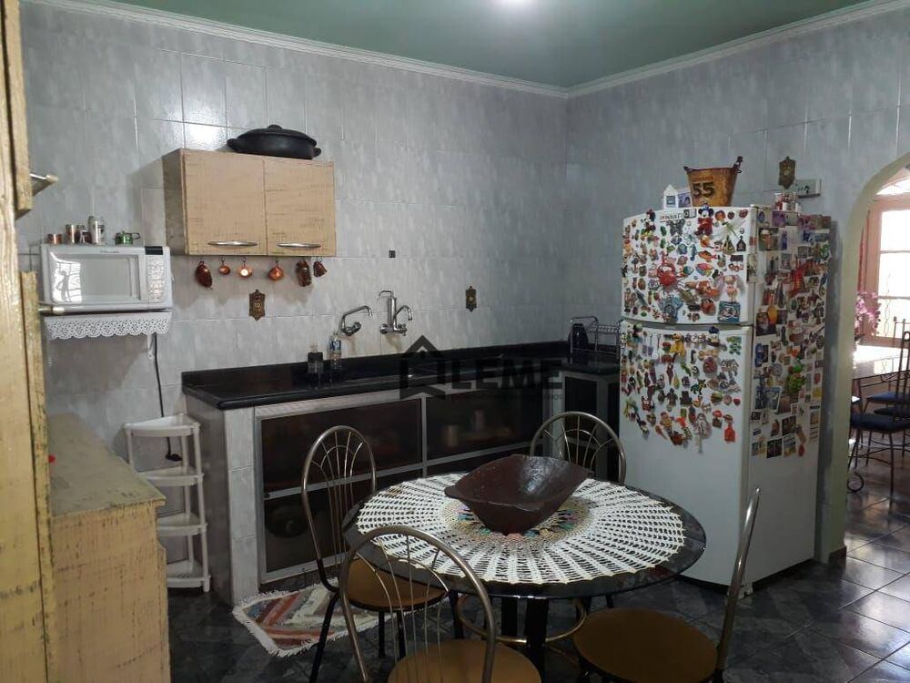 Casa, 3 quartos, 176 m² - Foto 3
