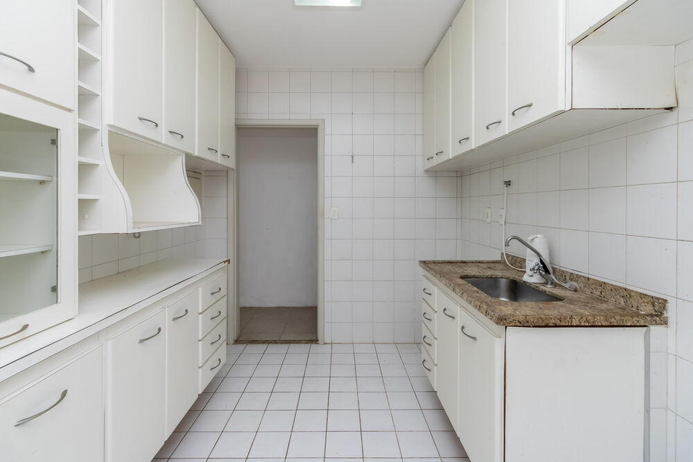 Apartamento à venda com 2 quartos, 66m² - Foto 3