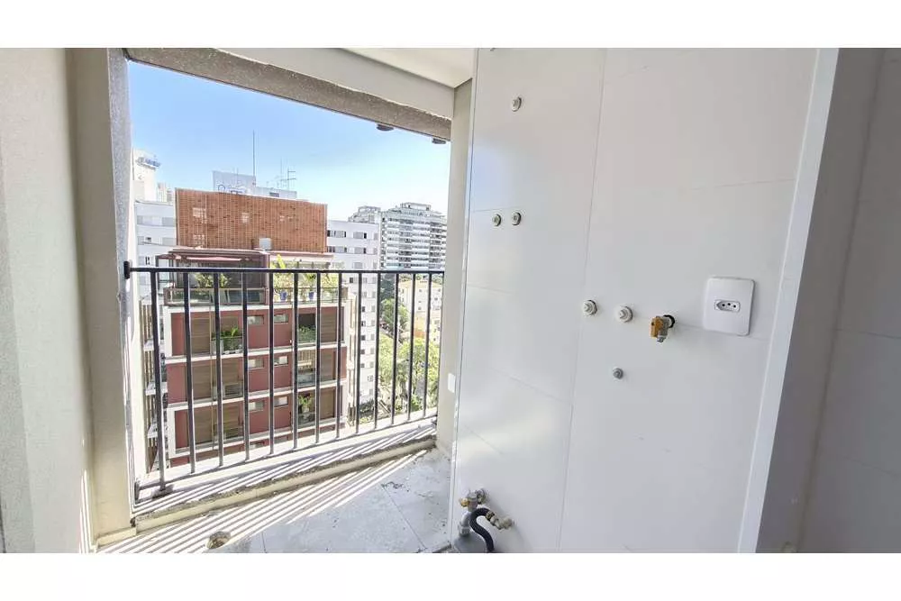 Apartamento à venda com 4 quartos, 157m² - Foto 4