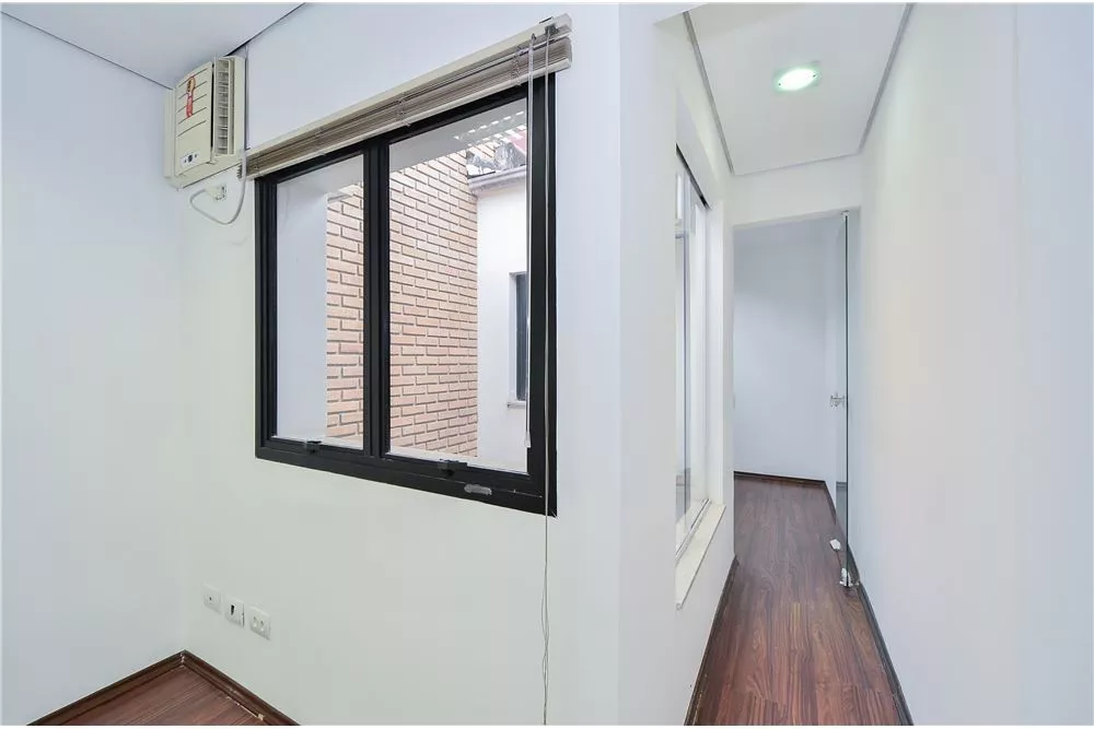 Casa à venda com 2 quartos, 84m² - Foto 2