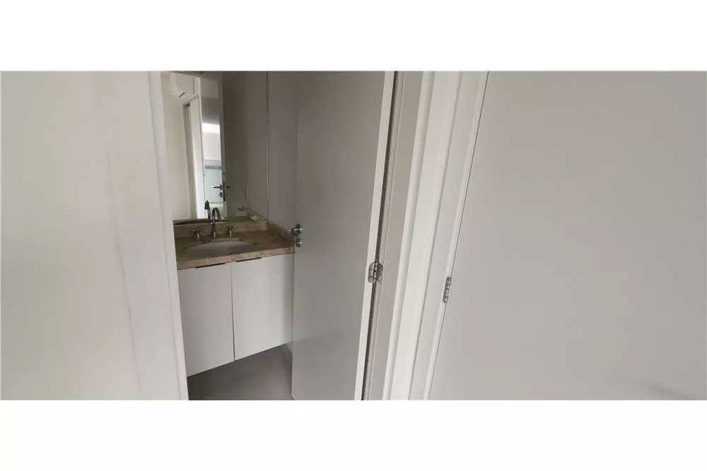 Apartamento à venda com 1 quarto, 33m² - Foto 11